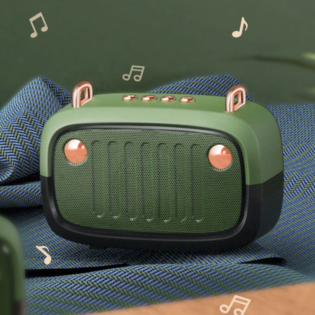 Retro Look FM Radio And Bluetooth Speaker