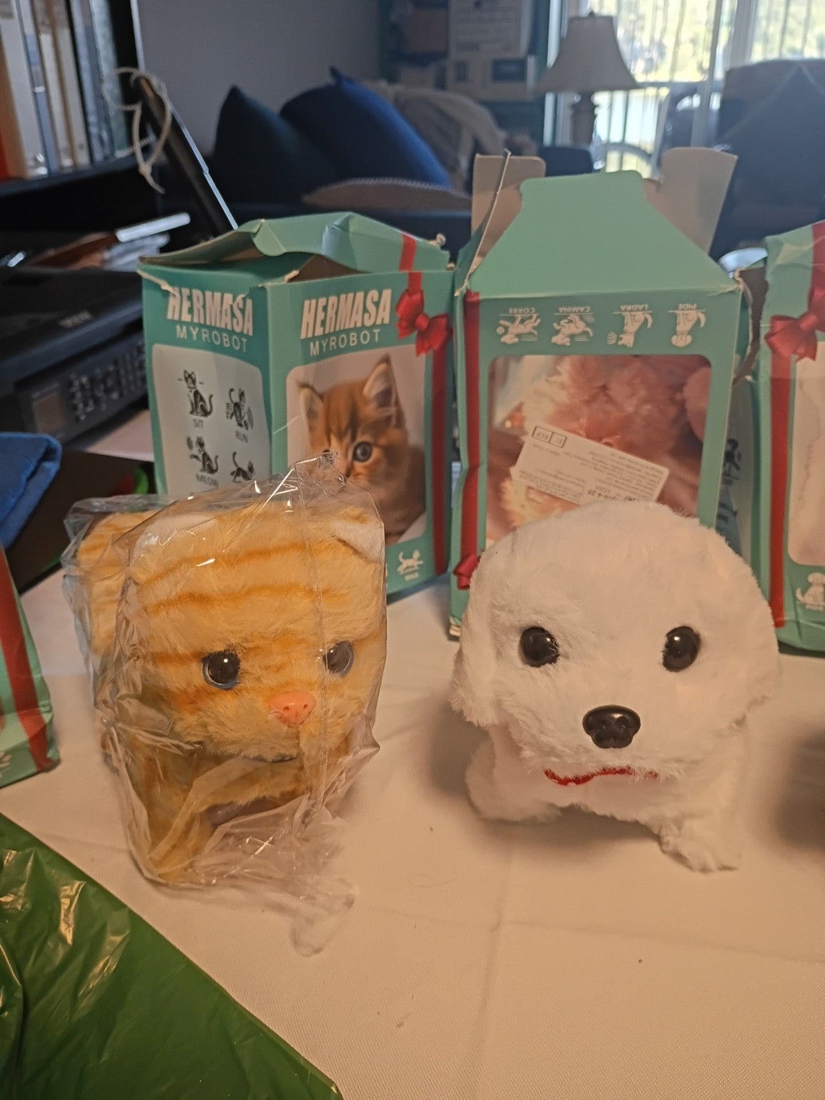 Robo Electronic Interactive Dogs Cats Walking Barking Lot Of 8 NEW Damaged Boxes