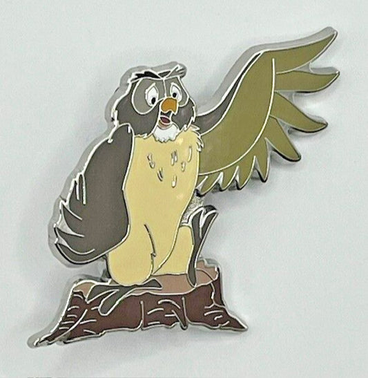 Disney Owl waving Winnie the Pooh single pin