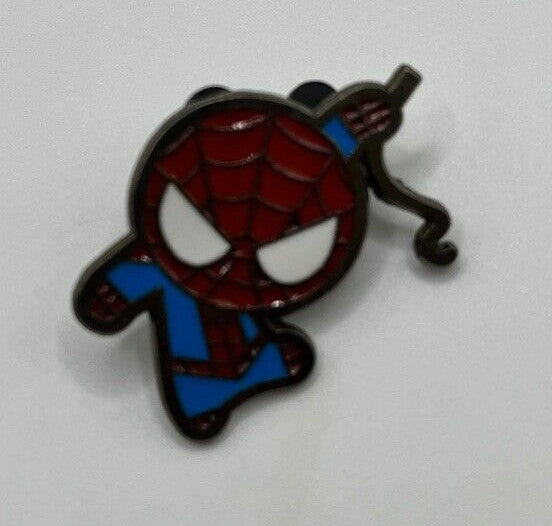 Disney MARVEL SPIDER MAN Art pin NEW