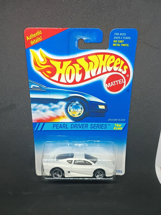 Vintage 1998 Hot Wheels Jaguar XJ220 – Pearl Driver Series