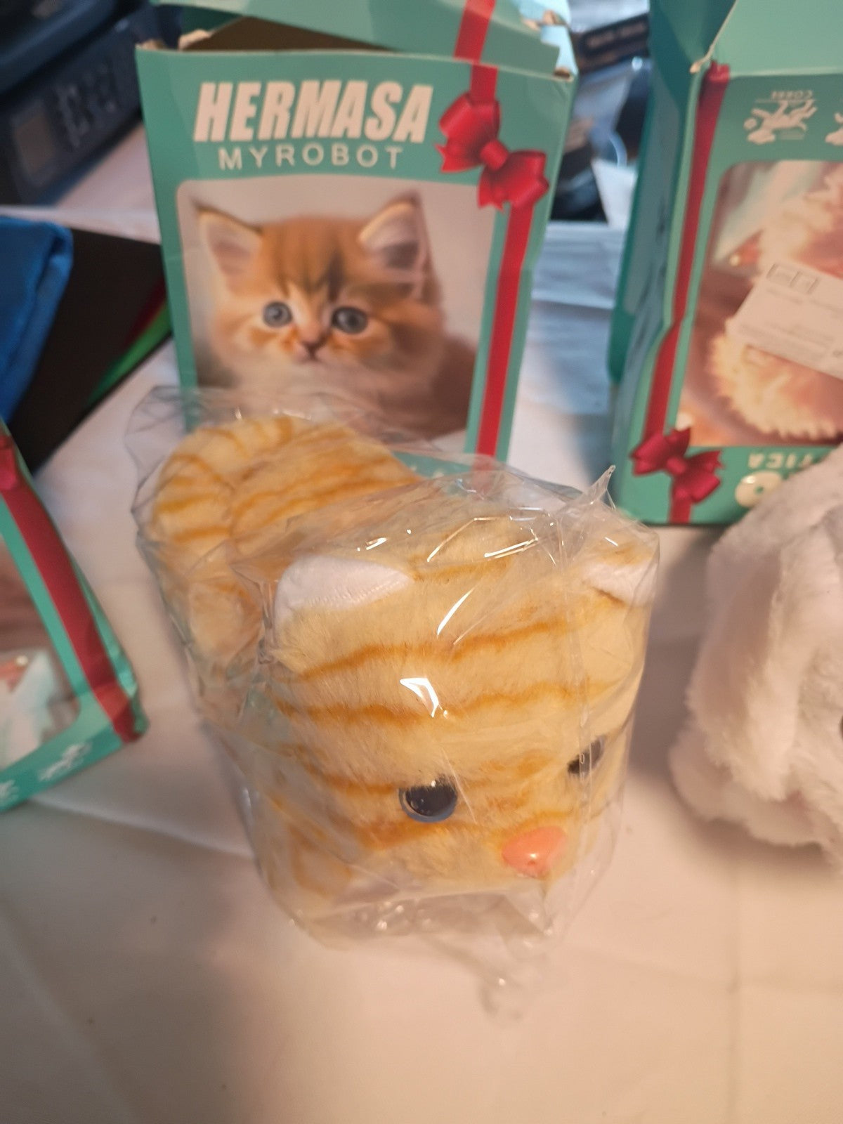 Robo Electronic Interactive Dogs Cats Walking Barking Lot Of 8 NEW Damaged Boxes