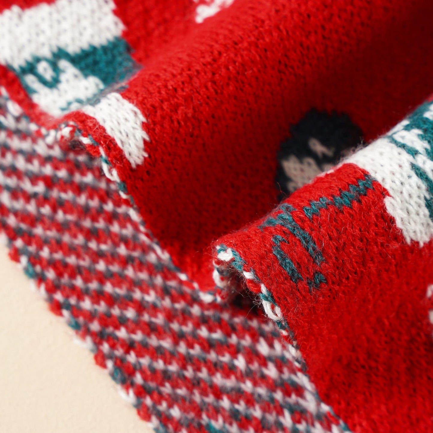 Christmas gift red scarf female fashion cute autumn and winter warm Korean fan ins student cute warm scarf
