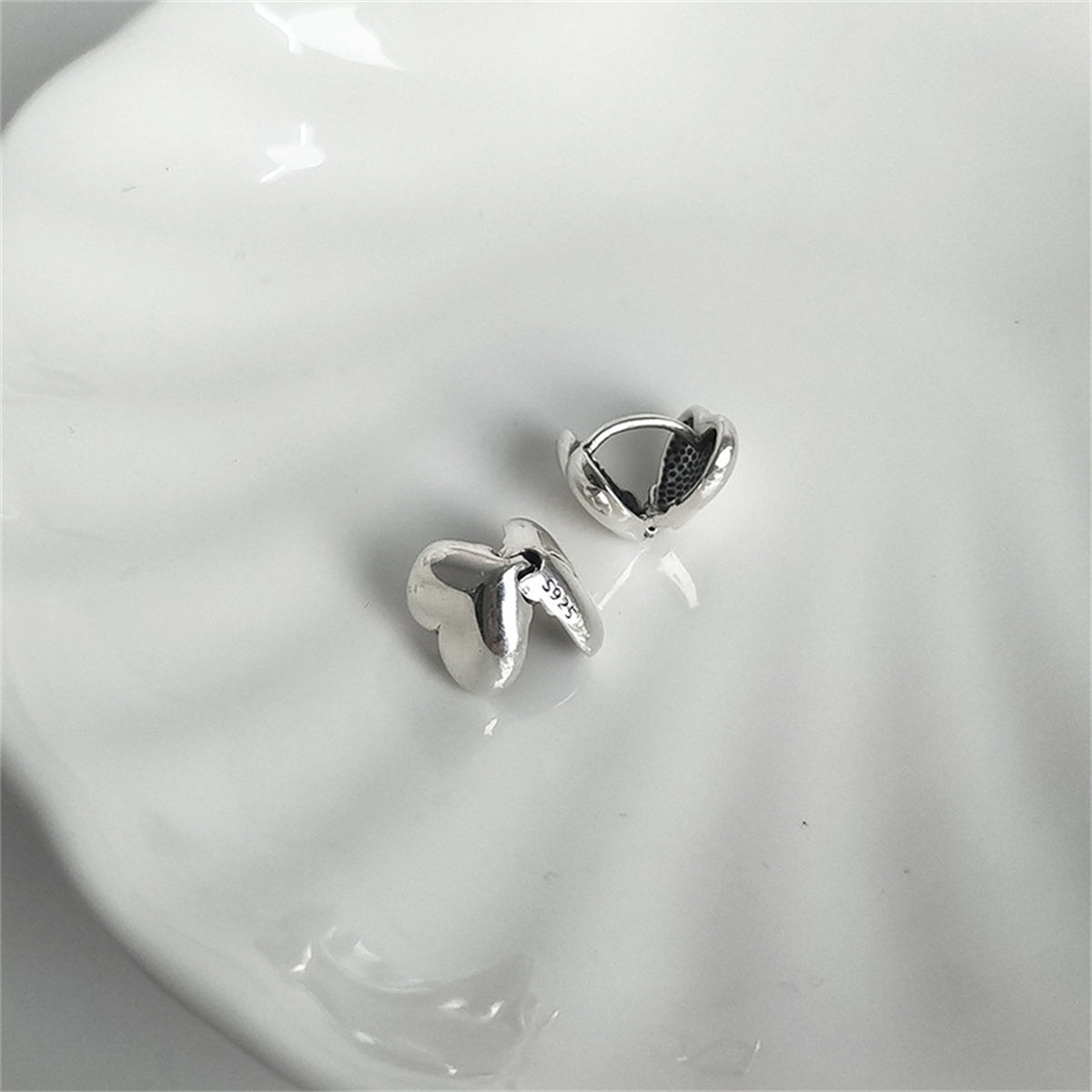 Hypoallergenic 925 Sterling Silver Stud Earrings Dainty Simple Heart Earrings for Women Girls