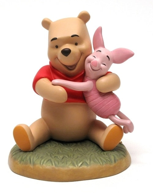Disney Pooh Hugging Piglet